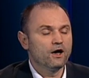 Macek: Langer ve výkonné radě spustí lavinu zhnusených