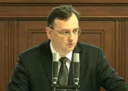 Bakala přes HN chválí horskou dráhu D47. Proč nezasáhnete, premiére?
