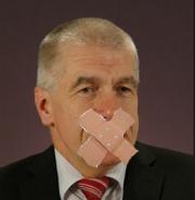 Kutnohorští se bouří: Ukažte fúzi, nechceme to zacvakat: Starosta jako hrob